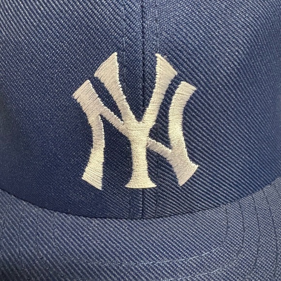 Vintage Official MLB NY Hat - Picture 5 of 7
